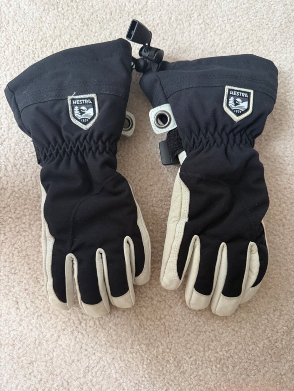Hestra Womens Gloves